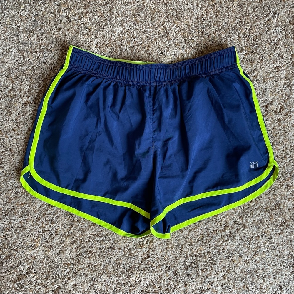 VSX sport shorts size small